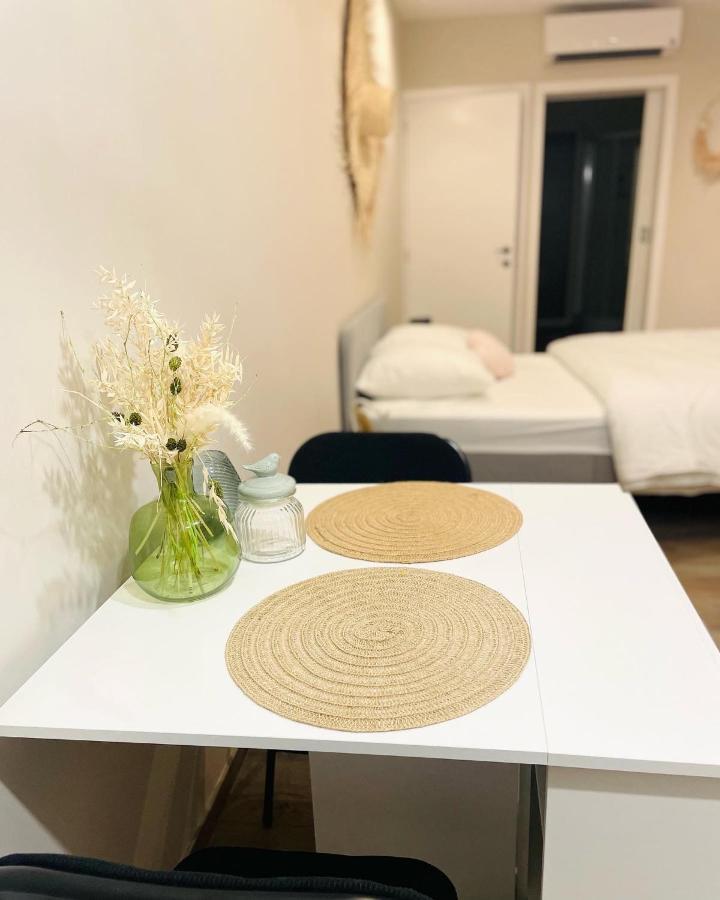 La Petite Halte Bed and Breakfast Comines-Warneton Esterno foto