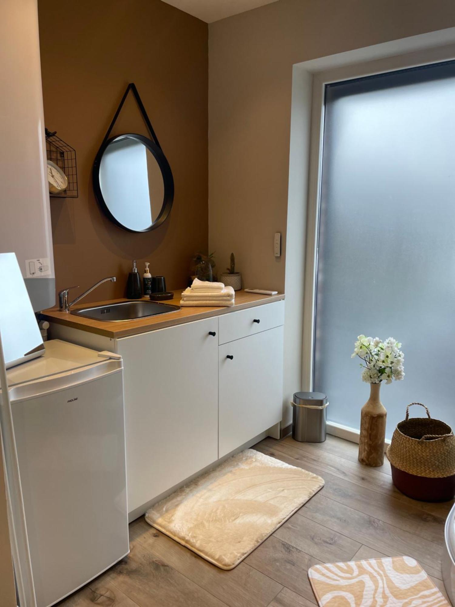 La Petite Halte Bed and Breakfast Comines-Warneton Esterno foto
